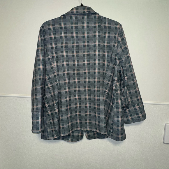 Women's Cavalini Outerwear Suit Blazer Size 2X Gray Pink Paid Jacket Plus Size - Picture 7 of 8